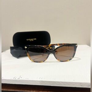 COACH SUNGLASSES - POLARIZED